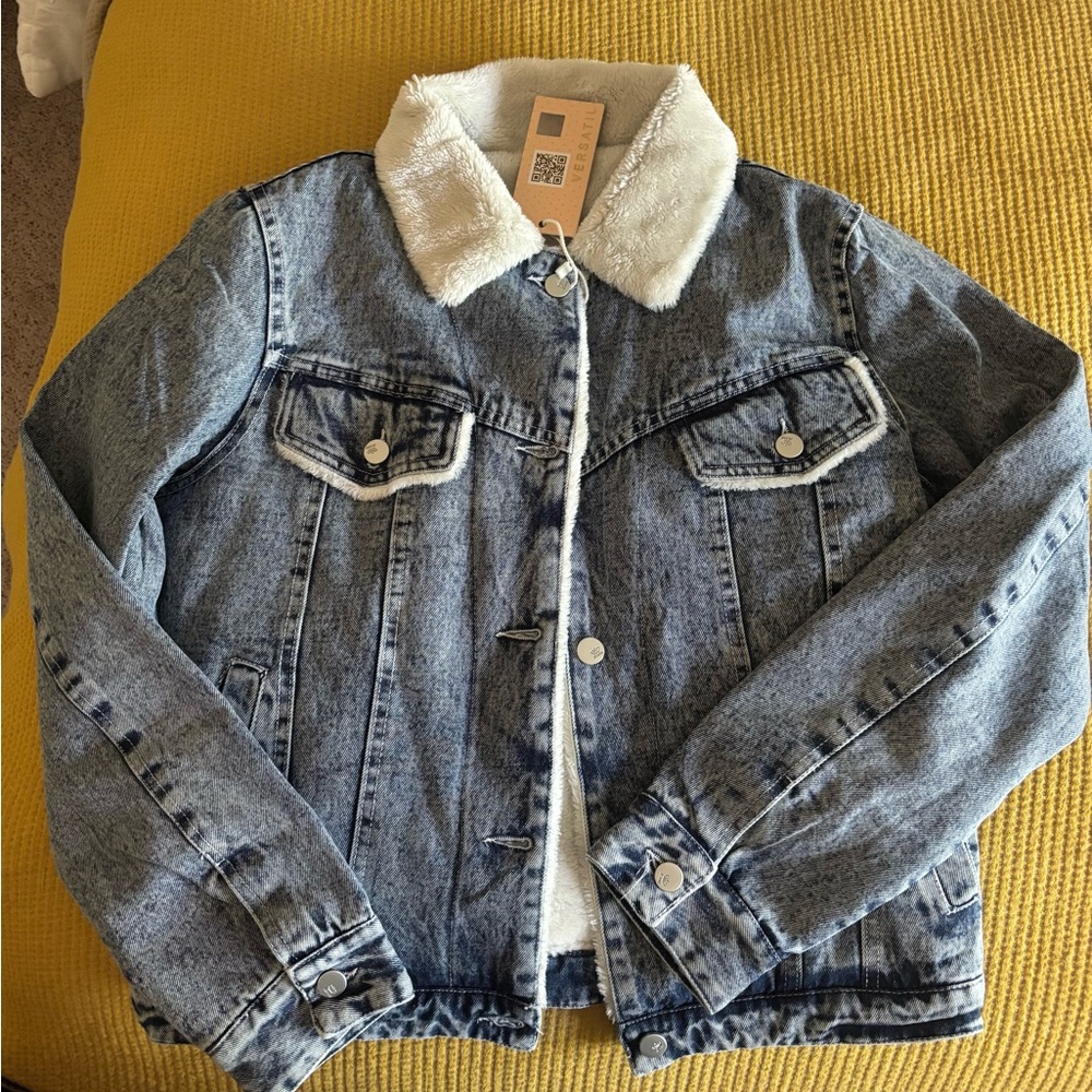Women Denim Jacket with Sherpa Lining and artistic embroidered back